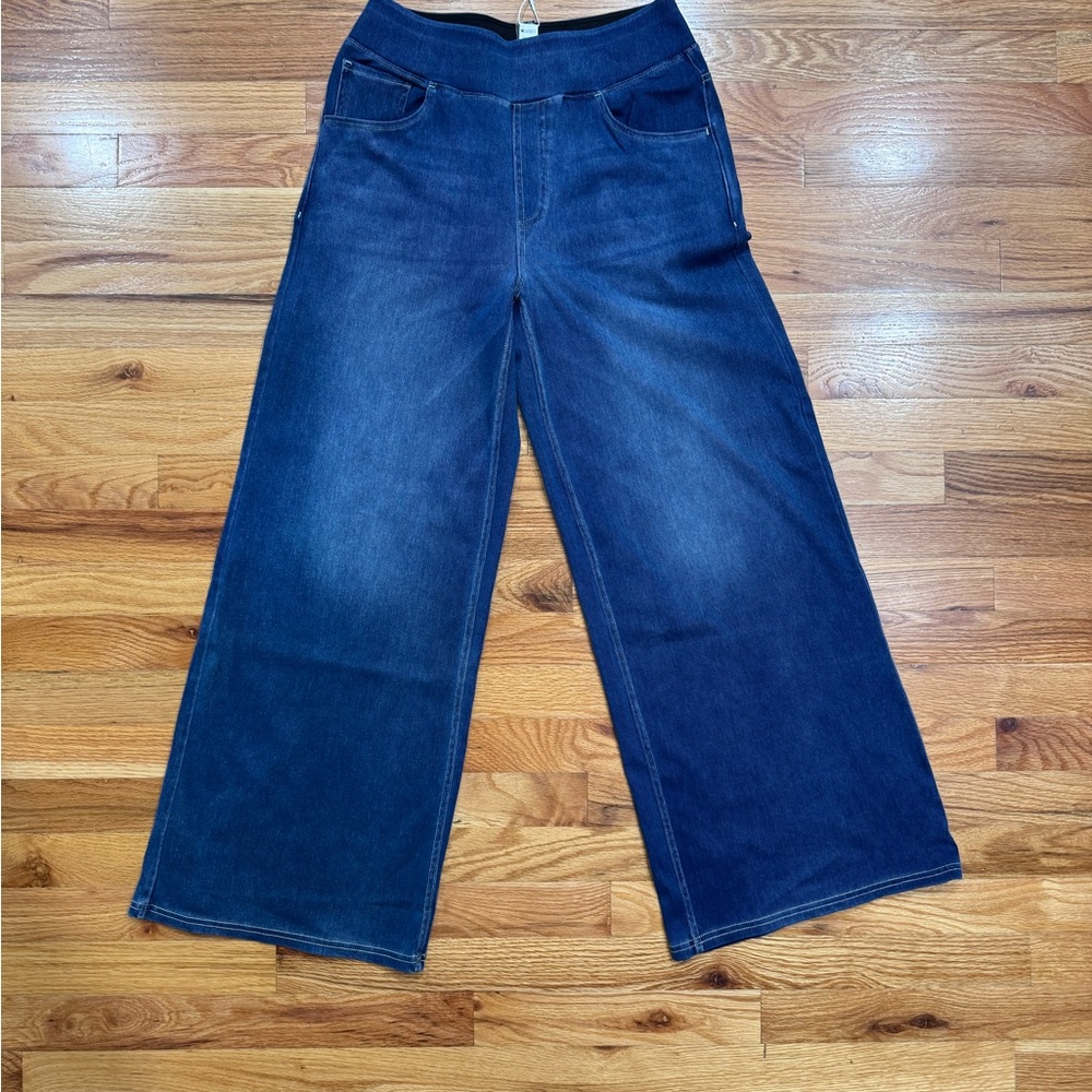 HALARA Wide-Leg Blue Jeans